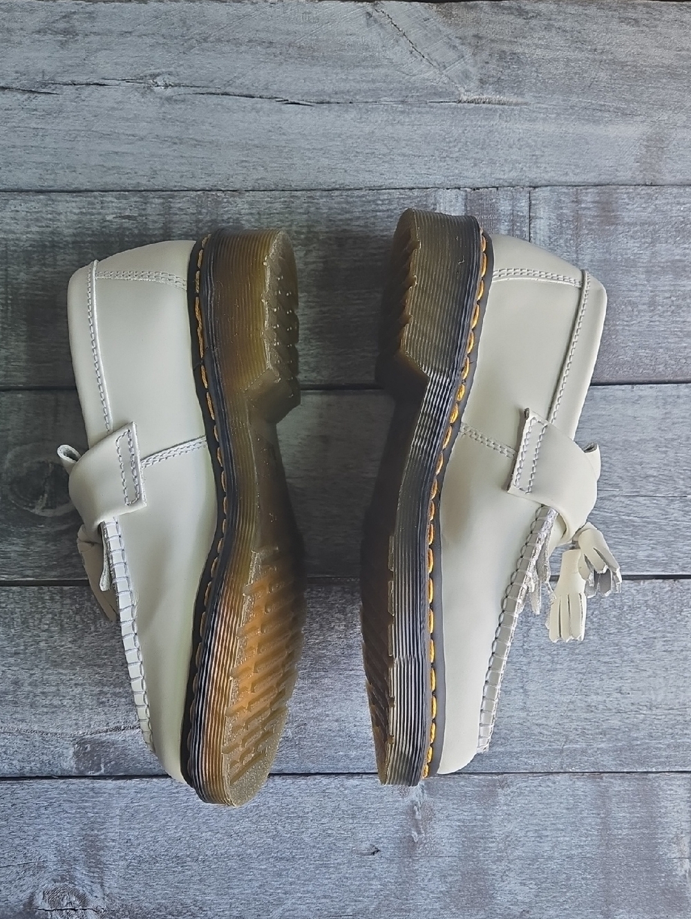 Dr. Martens White Adrian Leather Tassel Loafers Size 7 Womans Yellow Stitch - Picture 7 of 12